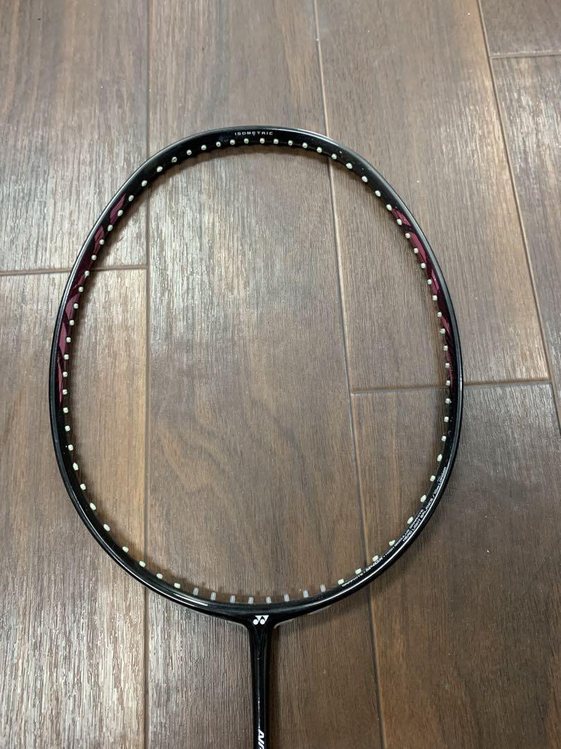 ヨネックス　ナノフレア200 4U5 美品