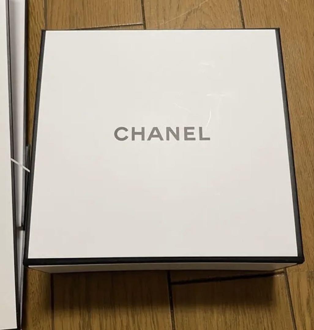 CHANEL ギフト ハンドクリーム リップクリーム 箱付き