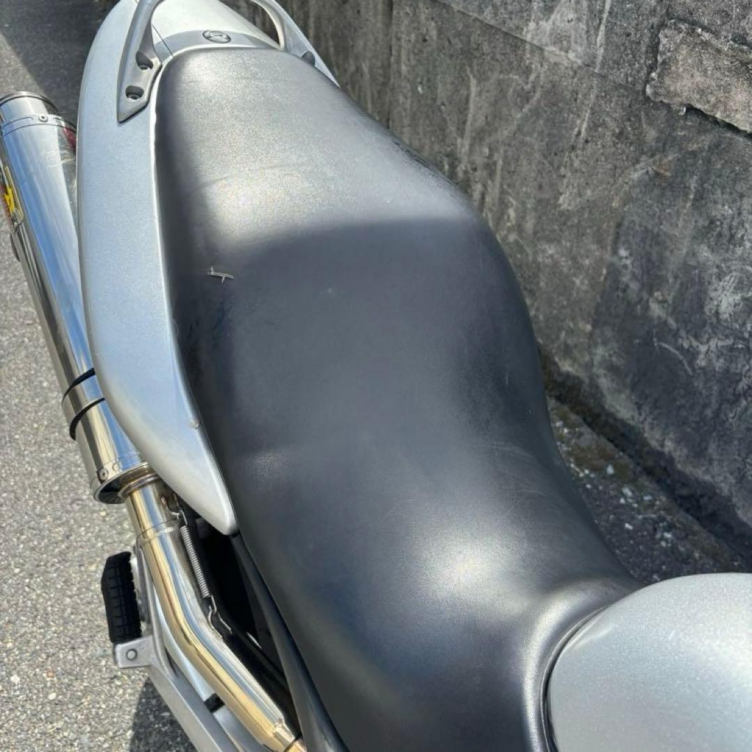 HONDA ホーネット250 車体　シルバー