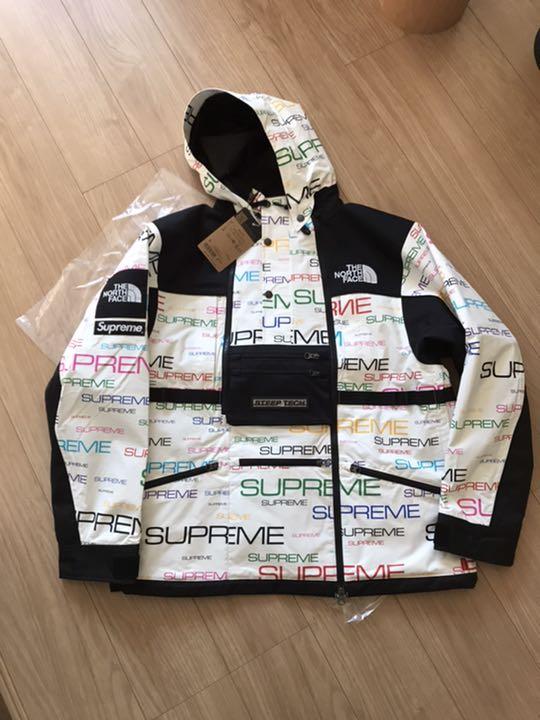 【70%OFF】
Supreme Supreme×The North Face 白 L マウンテンパーカー 【70%OFF】
Supreme Supreme×The North Face 白 L マウンテンパーカー