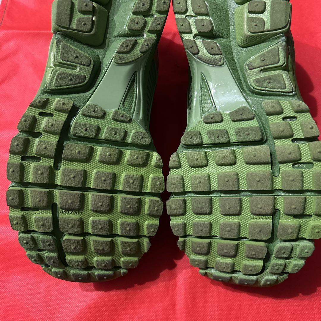 靴 Nike Zoom Vomero 5 27.0cm