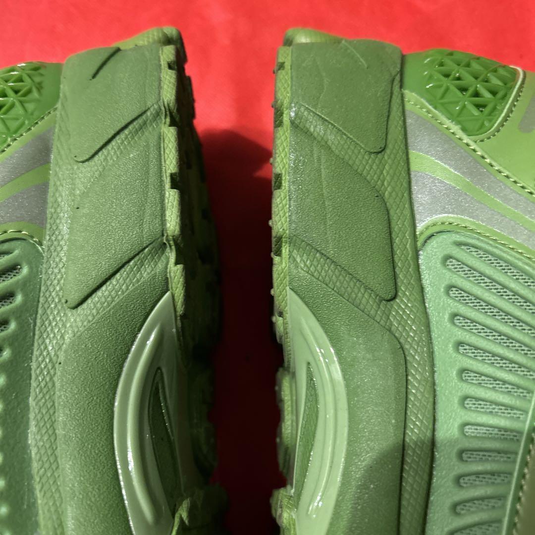 靴 Nike Zoom Vomero 5 27.0cm