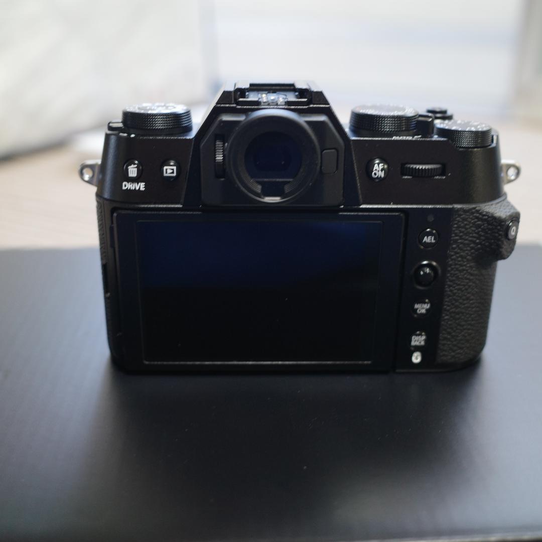 【極上品】FUJIFILM X-T50 　XC15-45mmレンズキット