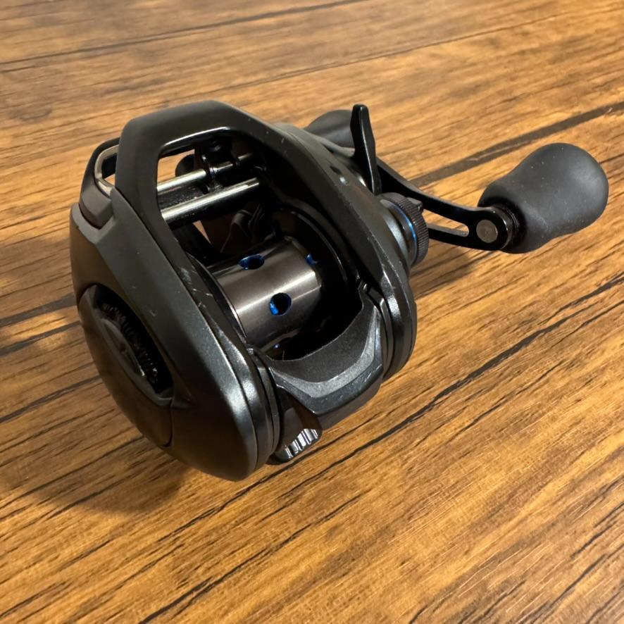 リール SHIMANO SLX MGL 70XG
