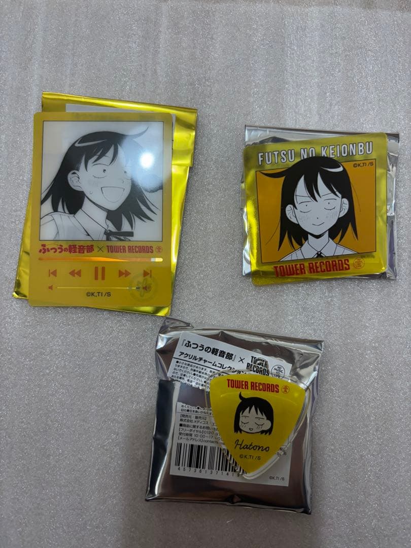 ふつうの軽音部　鳩野ちひろ　アクリルチャームコレクション　タワレコ セット