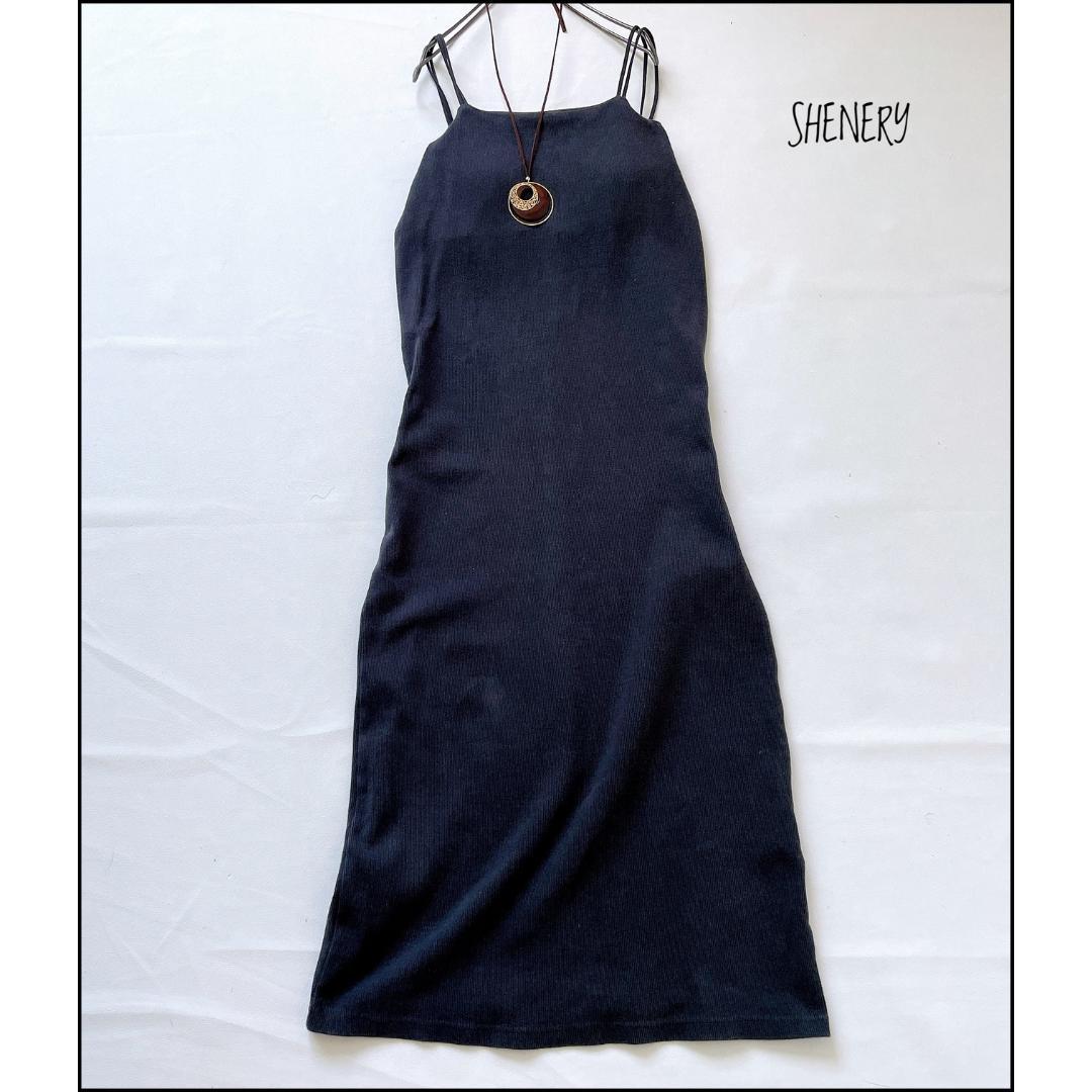 【美品】SHENERY　着れば瞬間的にキマる！着る場所を選ばない万能ワンピ