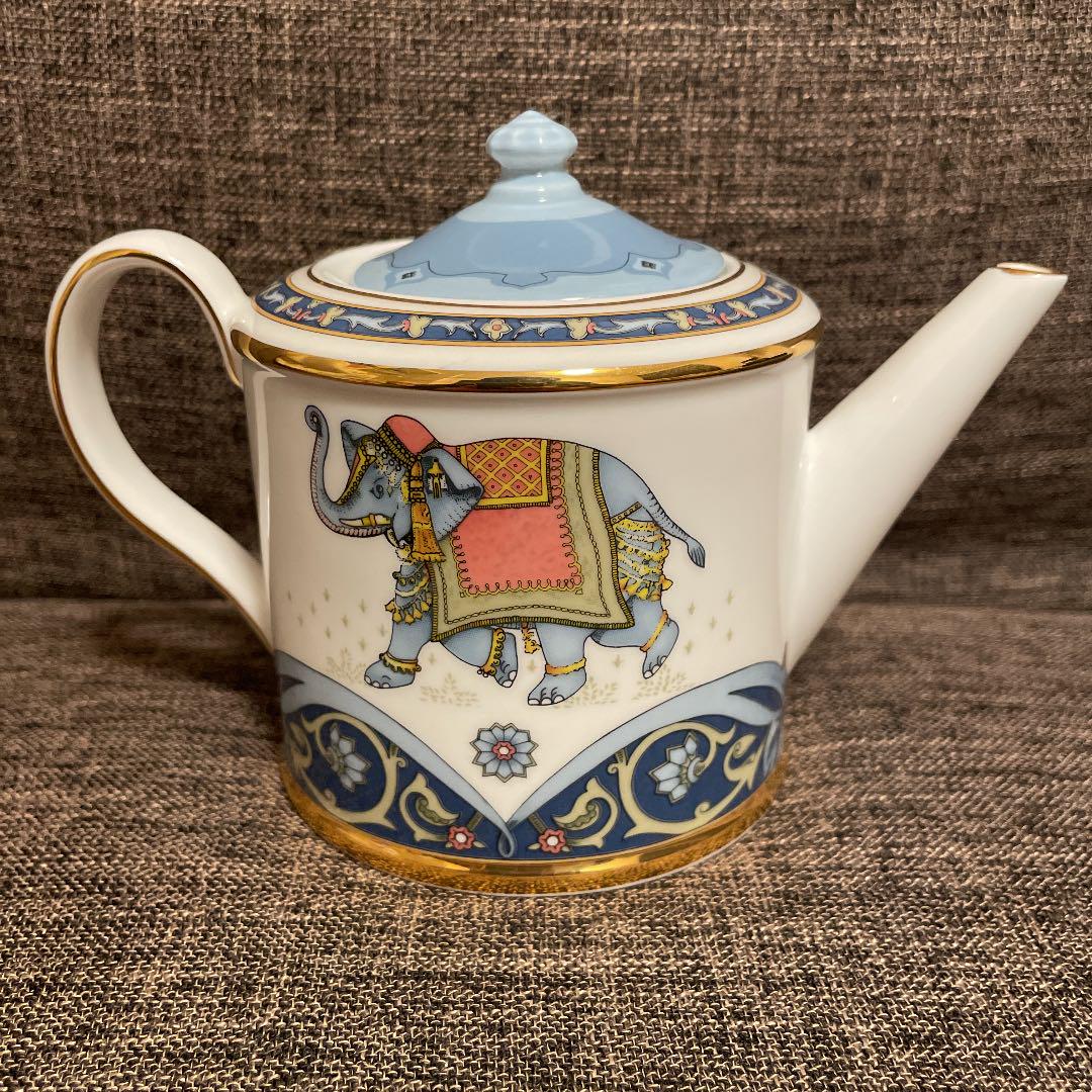 超特価激安 ウェッジウッド ティーポット WEDGWOOD Bjiyz-m13421409305 ブルーエレファント 期間限定