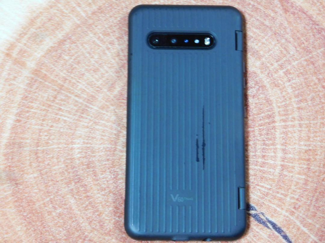 y☆LG V60 ThinQ(デュアルスクリーンのみ)☆送料込み☆ y☆LG V60 ThinQ(デュアルスクリーンのみ)☆送料込み☆