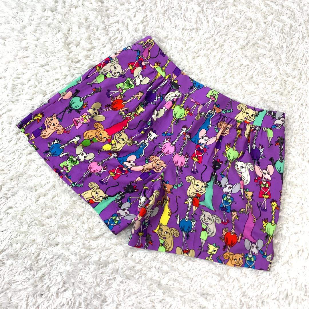 ブティックモスキーノ ショートパンツ ハーフパンツ 総柄 紫 40