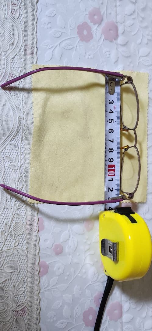 シルバー フレーム ピンク テンプル メガネ MIU MIU