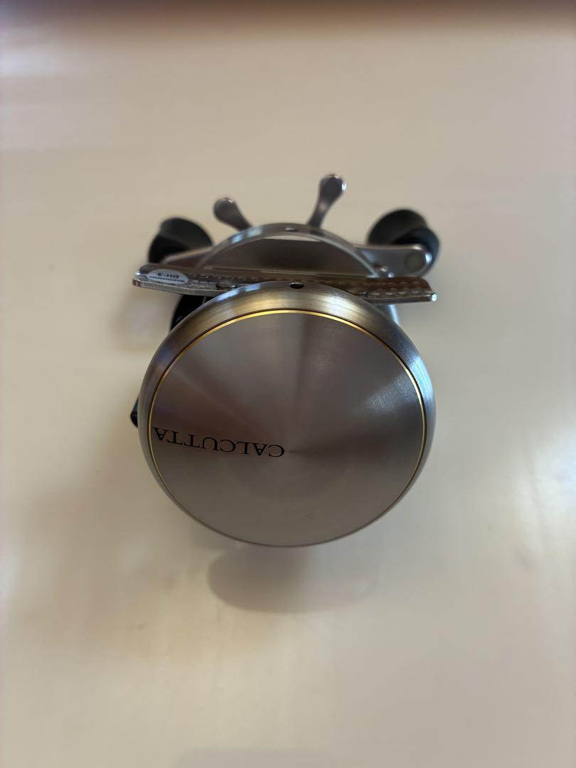 CALCUTTA 100 ベイトリール