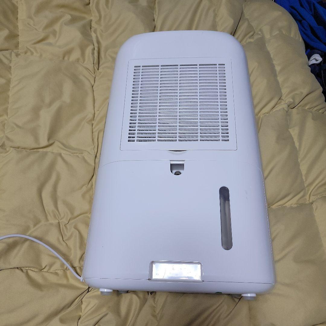 アイリスオーヤマ除湿機 IJC-H65 ホワイト&水色