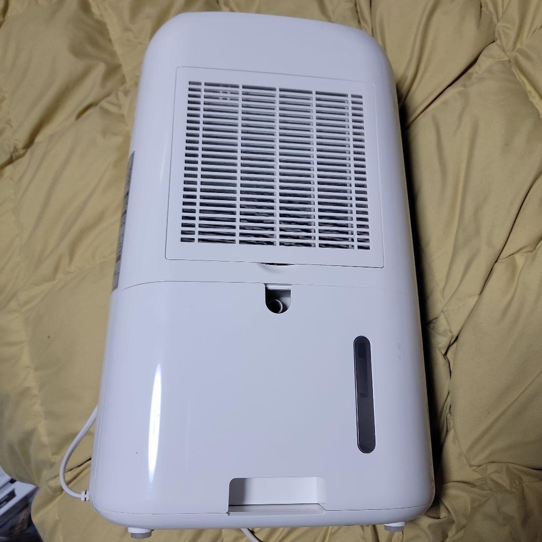 アイリスオーヤマ除湿機 IJC-H65 ホワイト&水色