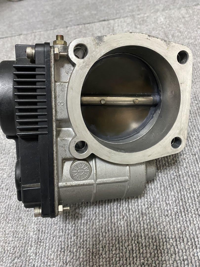 HITACHI スロットルボディ SERA576-01 Z33 前期