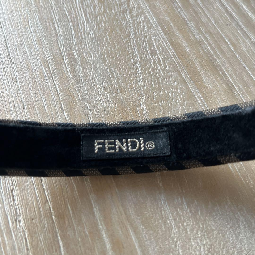 フェンディ FENDI カチューシャ