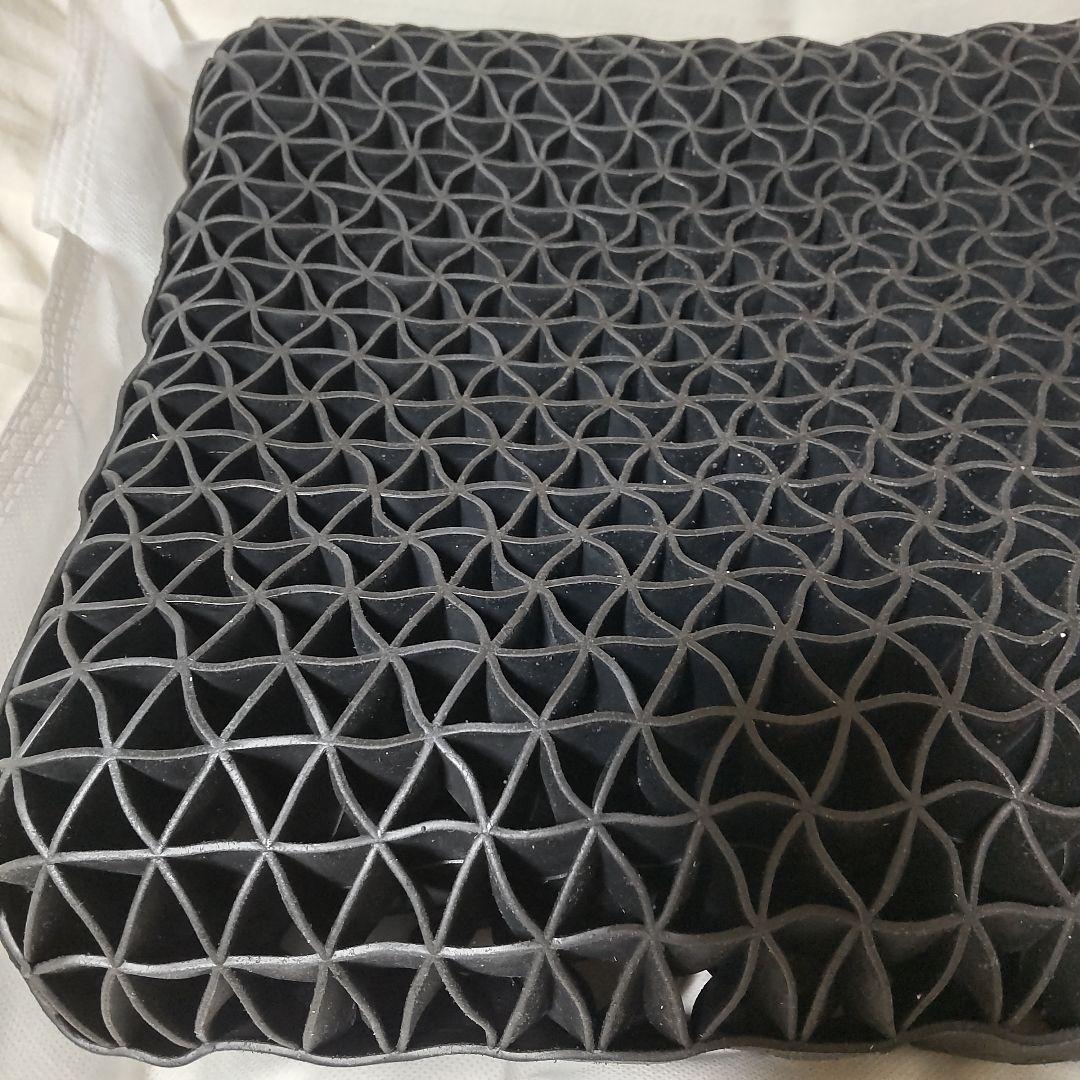 ＜中古品＞ヒツジのいらない枕 至極
