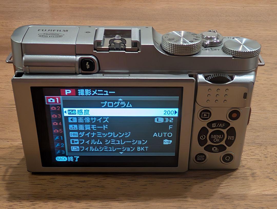 FUJIFILM X-A2 ボディブラウン デジカメミラーレス フジフィルム