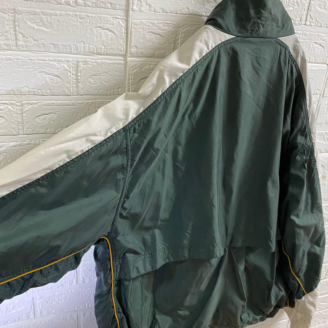 NIKE 90sウルトラオーバーサイズ 白タグナイロンジャケット オリーブ NIKE 90sウルトラオーバーサイズ 白タグナイロンジャケット オリーブ