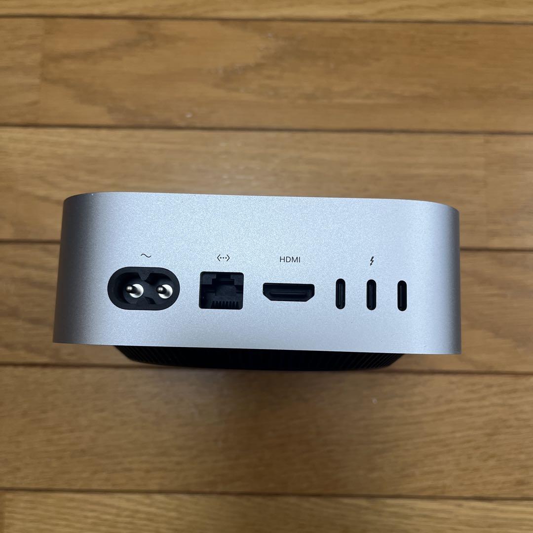 Mac mini Apple MCX44J/A A3239 M4Pro 2024 手のひらサイズ小型