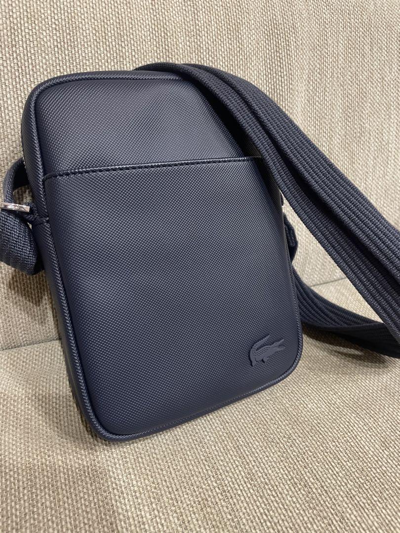 LACOSTE(ラコステ)メンズクラシック バーティカルカメラバッグ_画像1