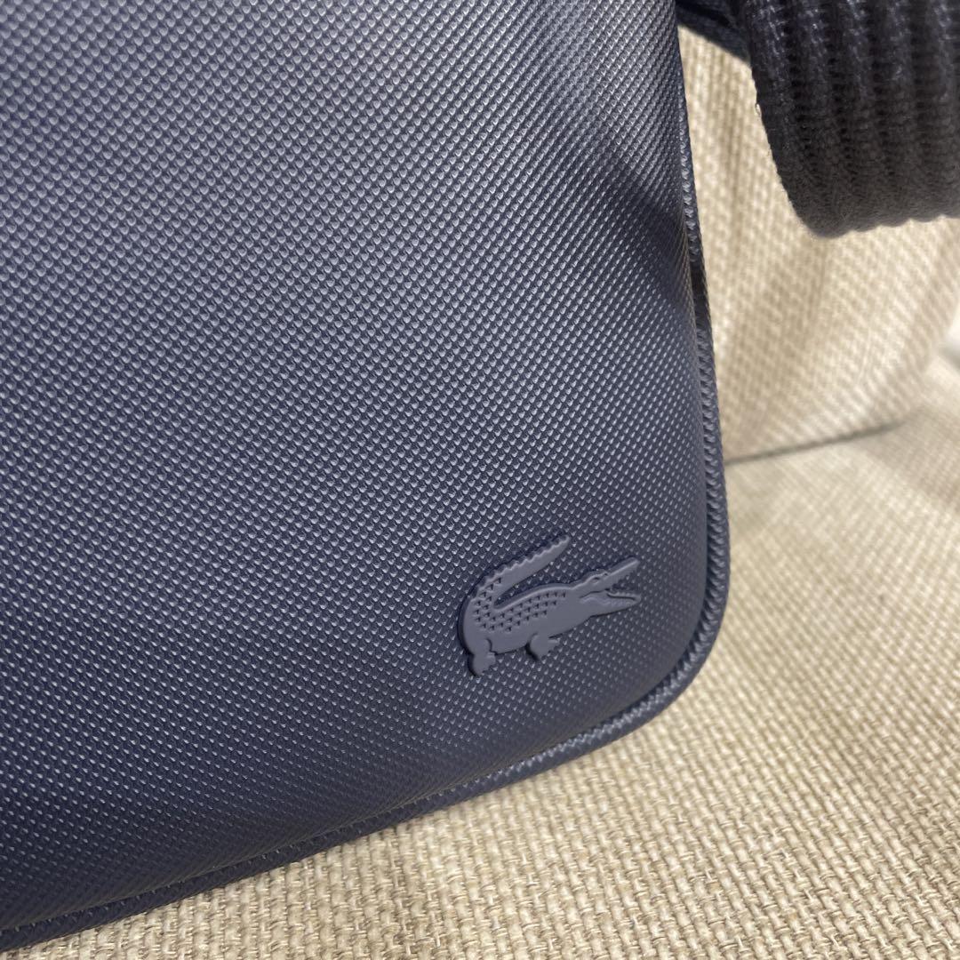 LACOSTE(ラコステ)メンズクラシック バーティカルカメラバッグ_画像1