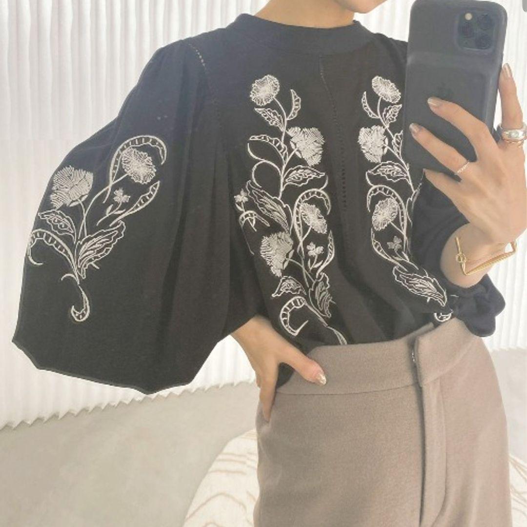 新品★ameri Vintage 刺繍ボリュームスリーブブラウス