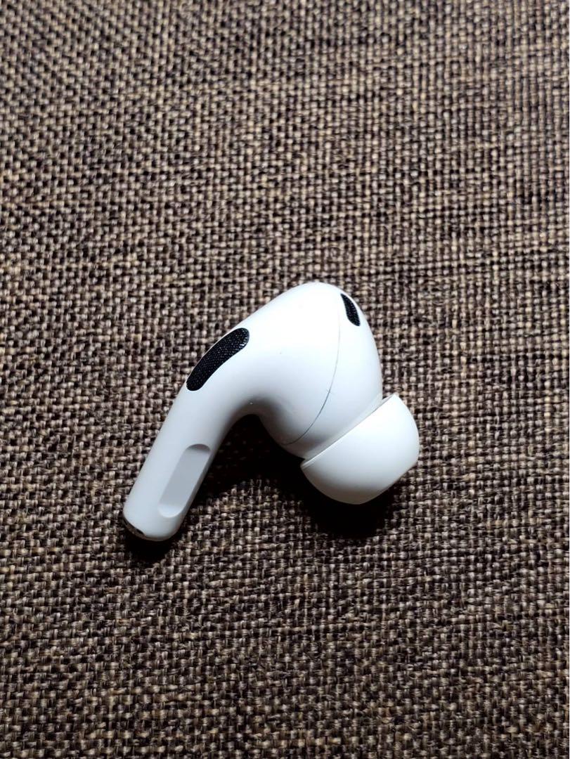右耳 Apple AirPods Pro 第2世代 正規品 片耳499 - メルカリ