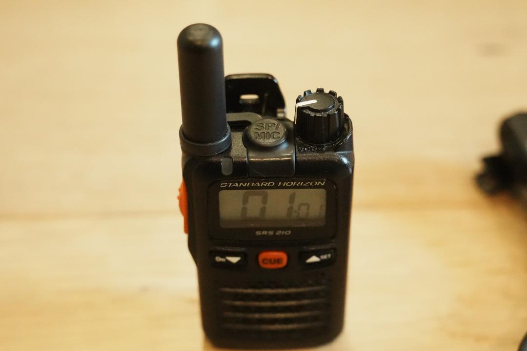 トランシーバー STANDARDHORIZON SRS 210 + SSM-59