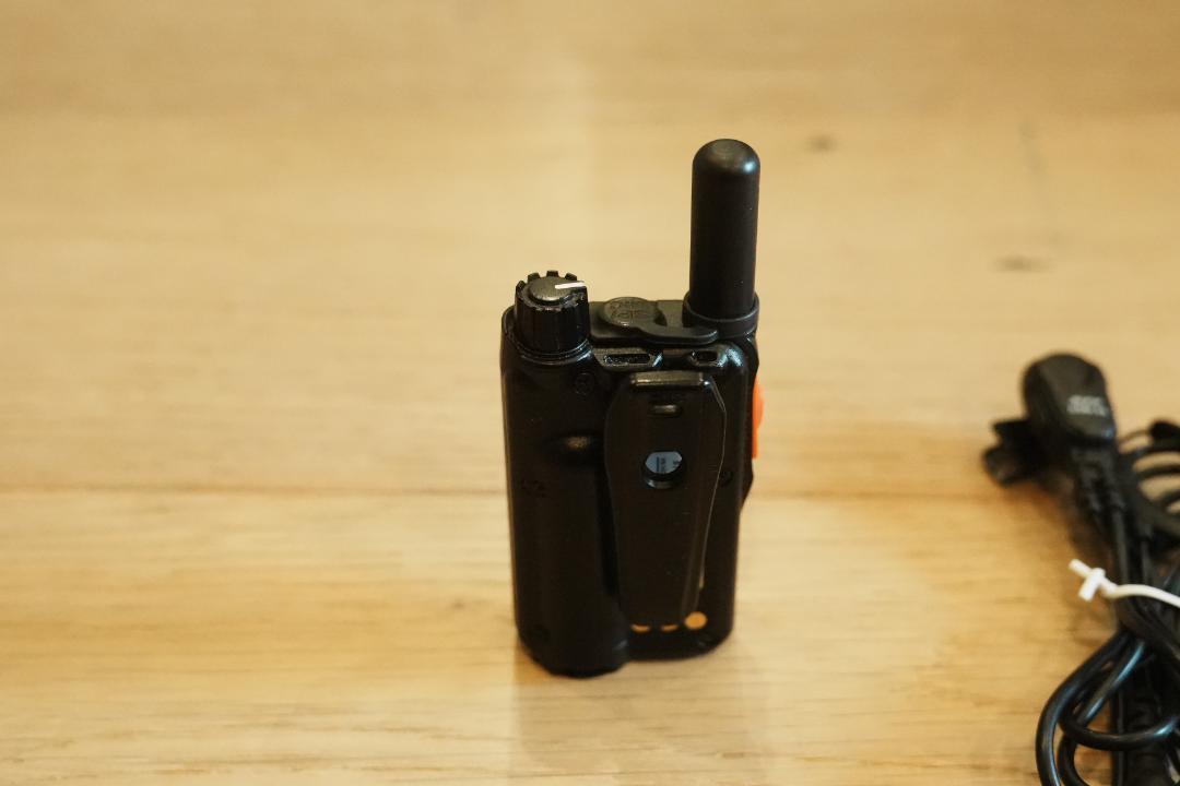 トランシーバー STANDARDHORIZON SRS 210 + SSM-59