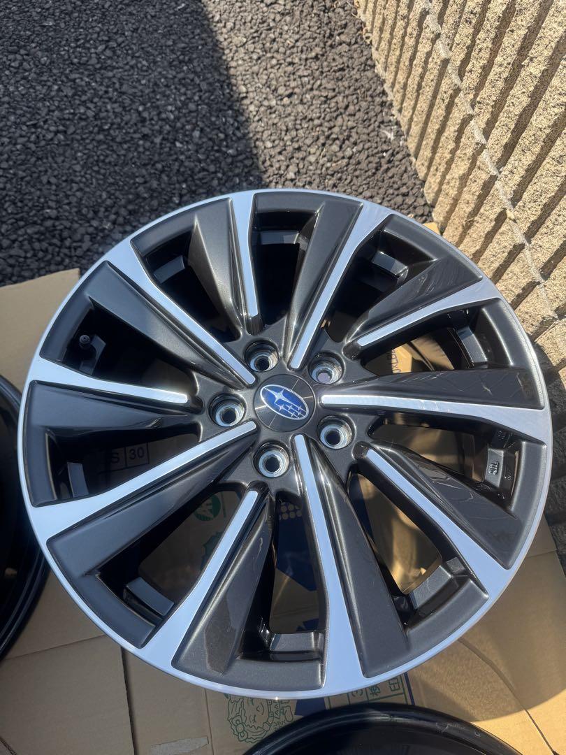 レヴォーグVN系　純正18インチ レボーグ　スバル　SUBARU アルミホイール