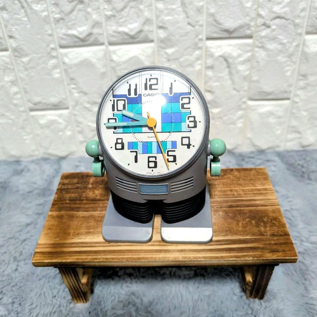 カシオ　AC-100 ヴィンテージ　ロボットアクションクロックキャラクター玩具