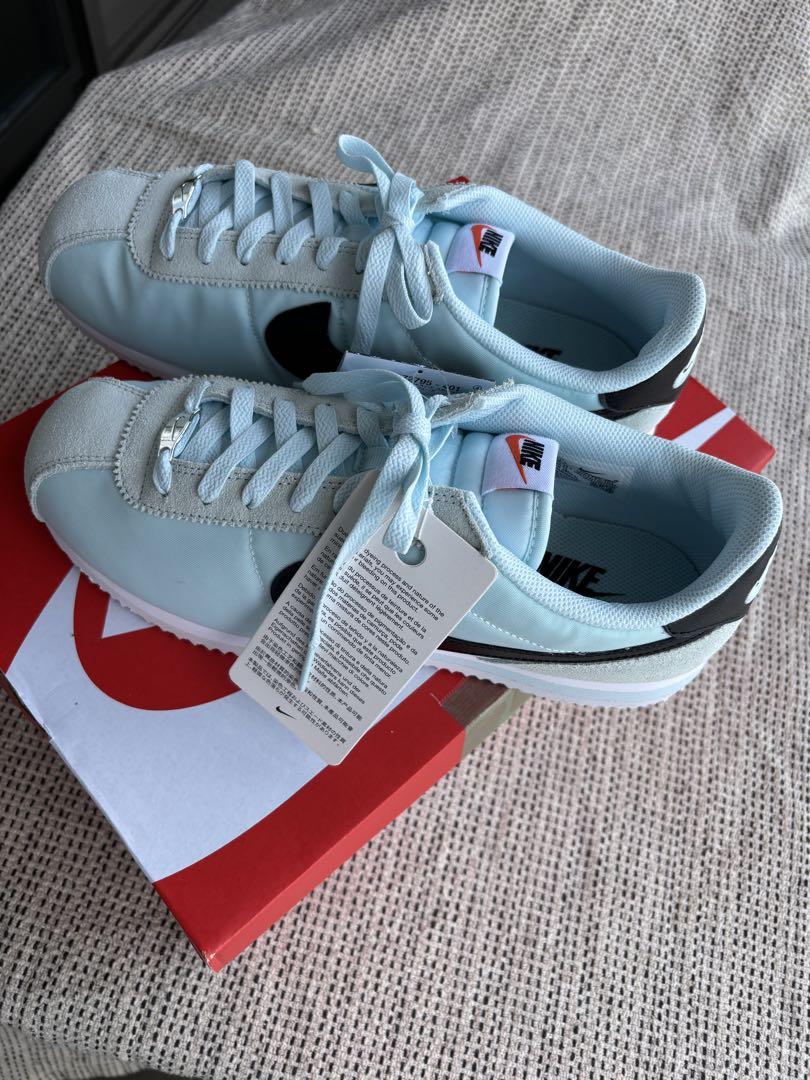 新品未使用　ナイキ　コルテッツ　Nike 水色