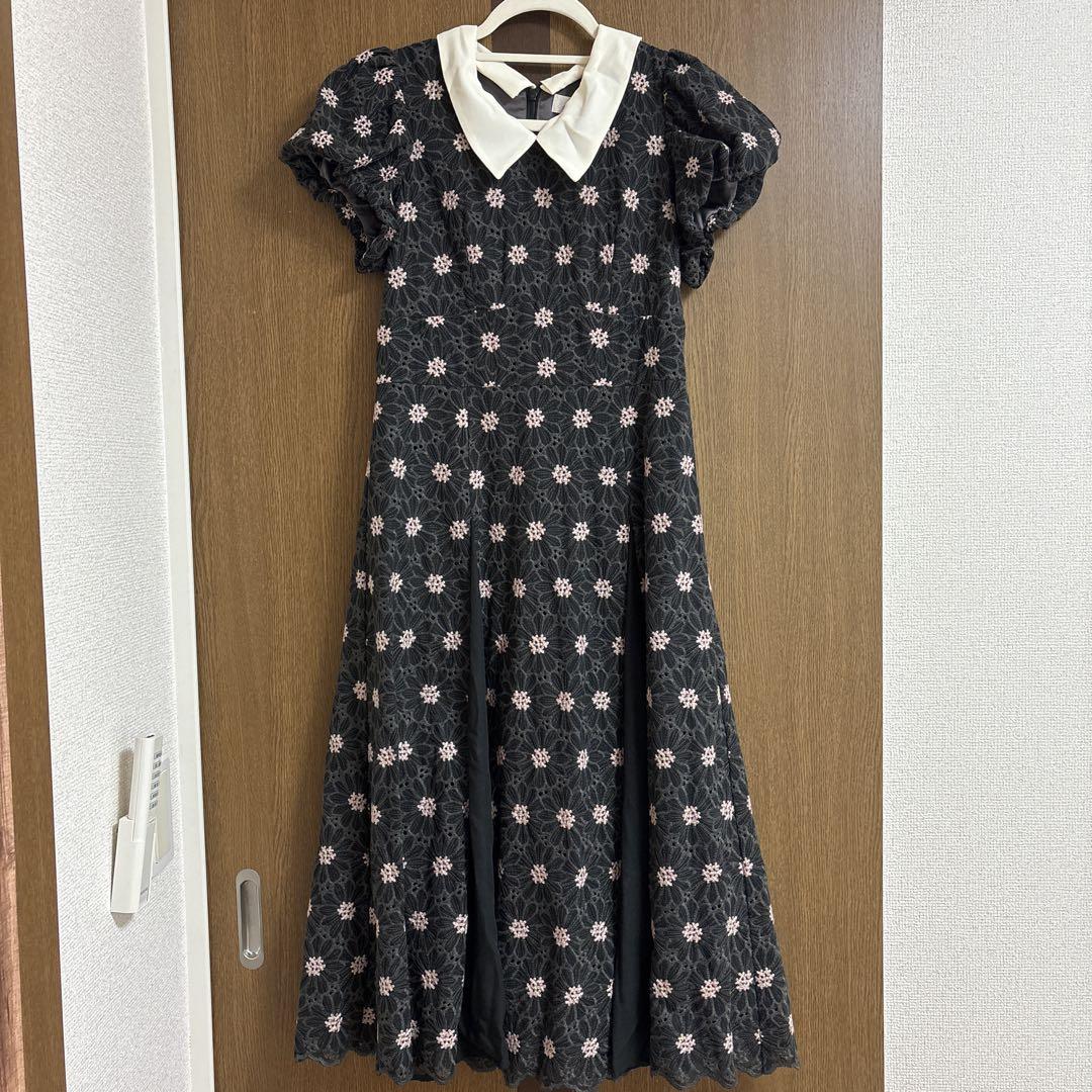 新品未使用　花柄刺繍襟付きワンピース　31sons de mode