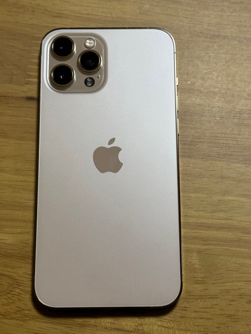 iPhone 12 Pro Max ゴールド 256 GB docomo