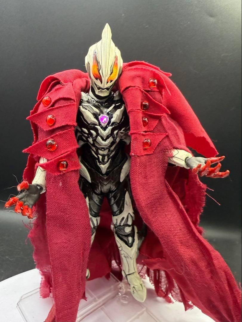 S.H.Figuarts ウルトラマンベリアル アトロシアス 発光改造 全塗装