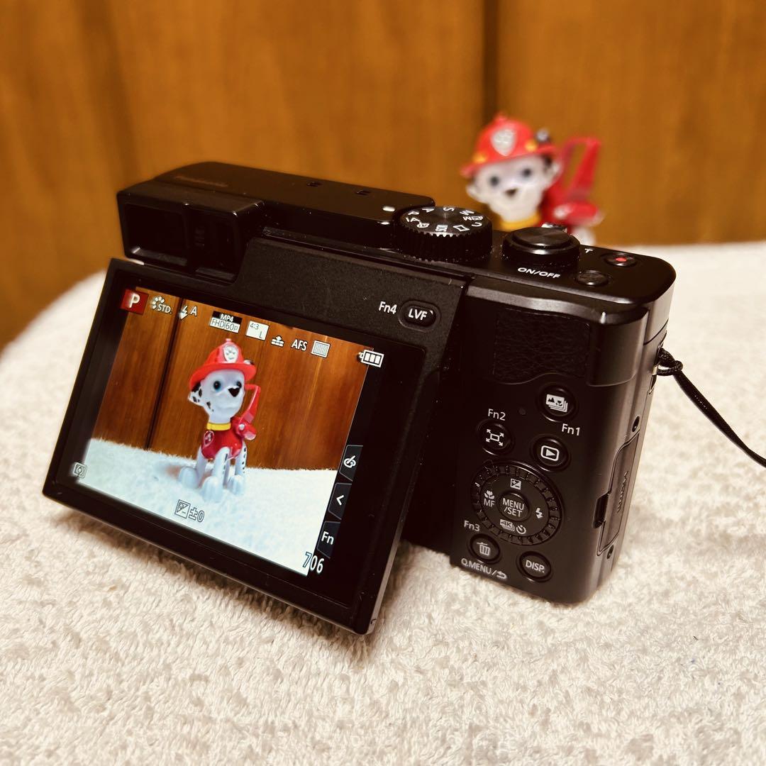 デジタルカメラ