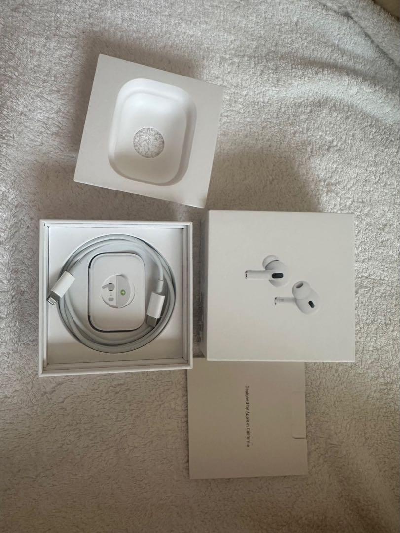 AirPods Pro（第二世代）ホワイト　本体　シリアル　GRQ22RYWW4