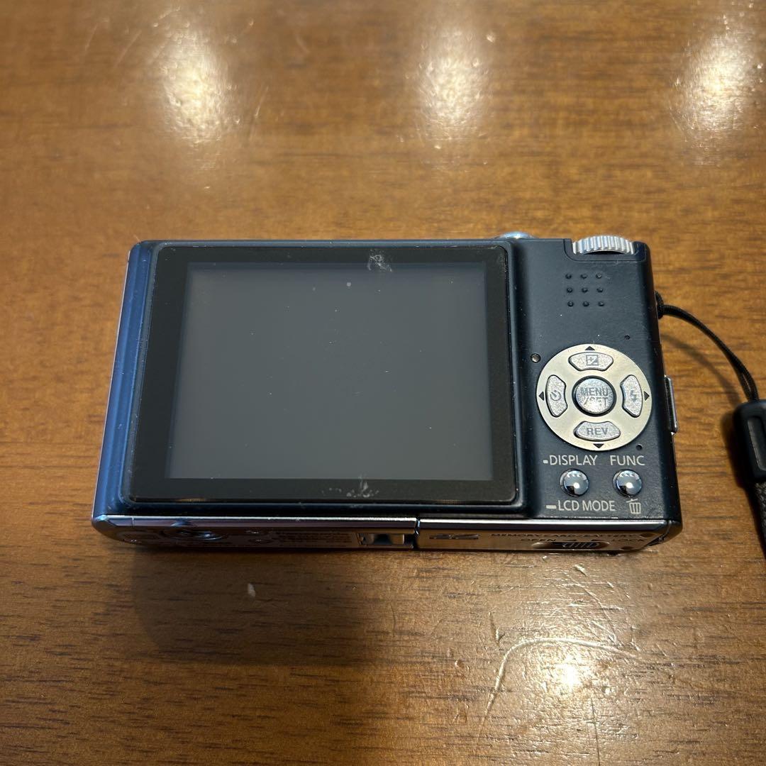 Panasonic LUMIX DMC-FX33 コンパクトデジタルカメラ