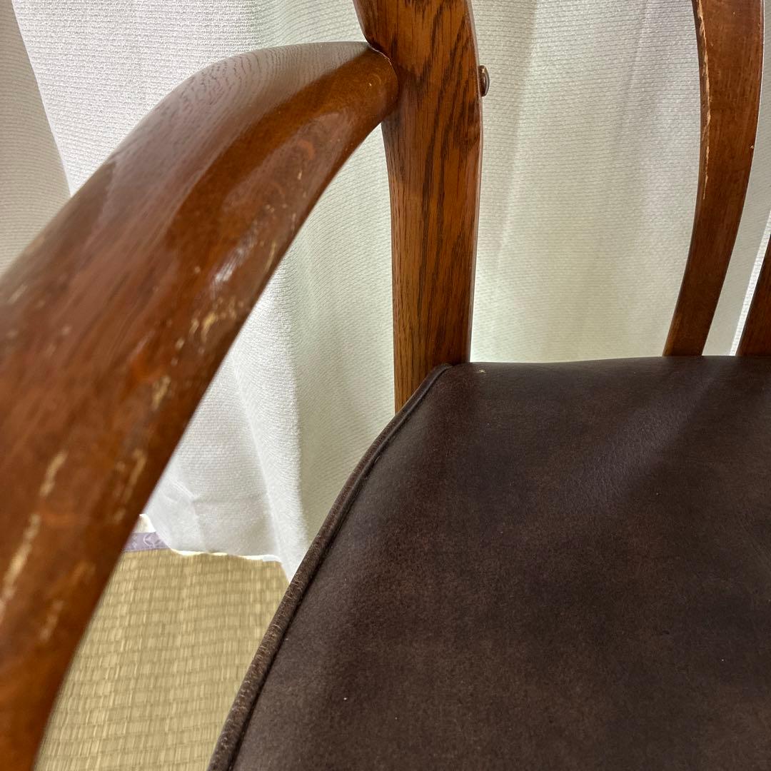 karimoku カリモク家具 アームチェア 座面レザーダイニングチェア1点 MARWIL-DEMENAGEMENTS_CH