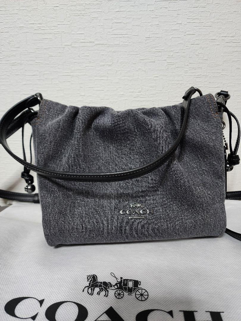 新品　COACH　ショルダーバッグ