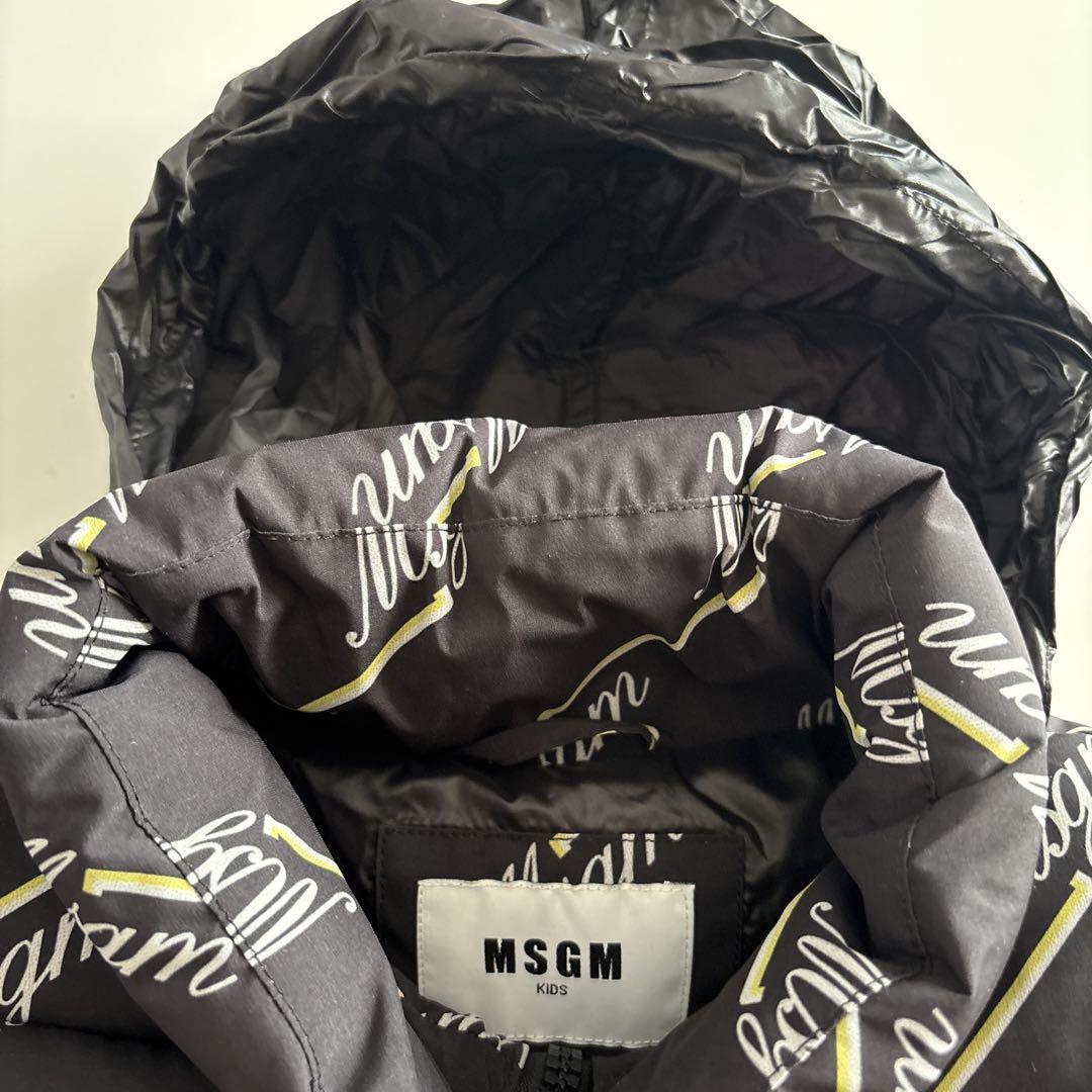 【美品】　MSGM キッズ(12Anni) 総柄ロゴ　アウター
