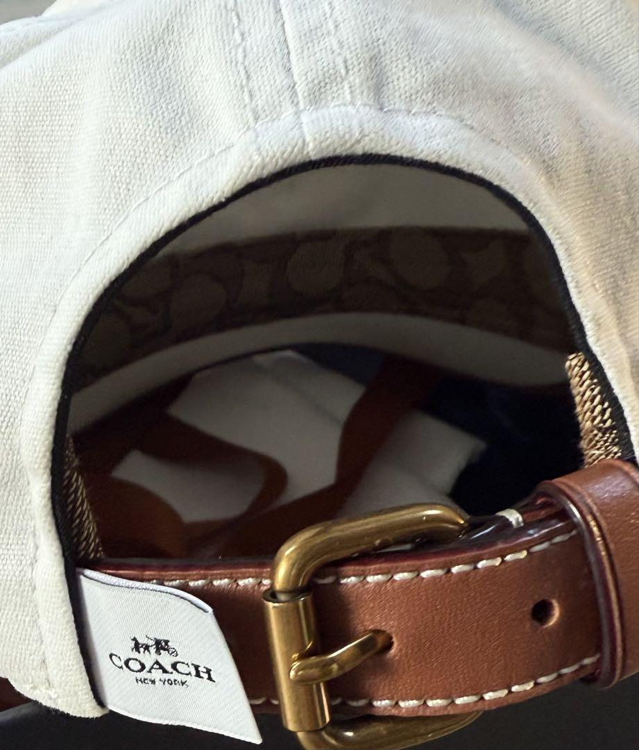 COACH ホワイト ベースボールキャップ COACH ホワイト ベースボールキャップ