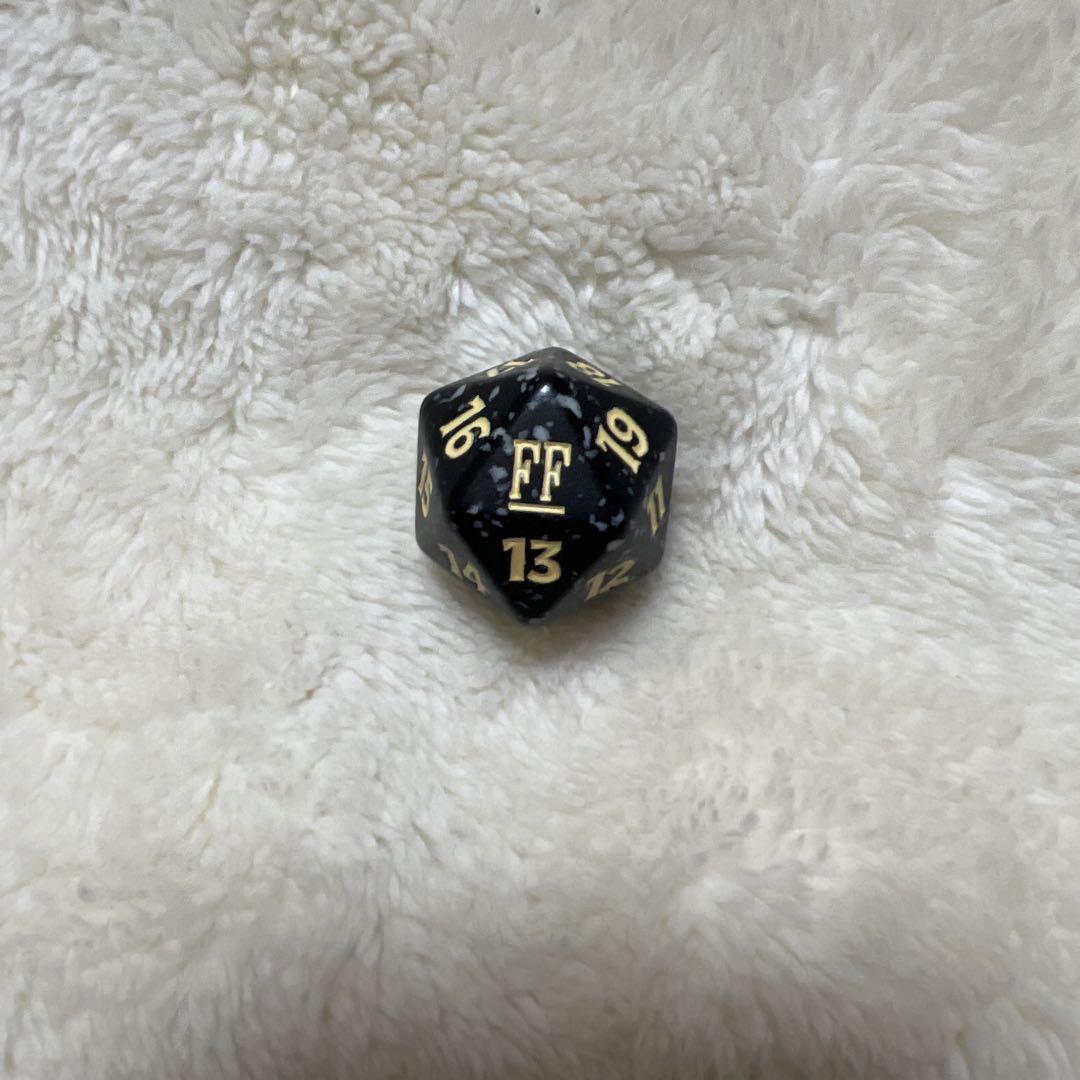 MTG FINAL FANTASY: Bundle D20 Die Spindown | eBay
