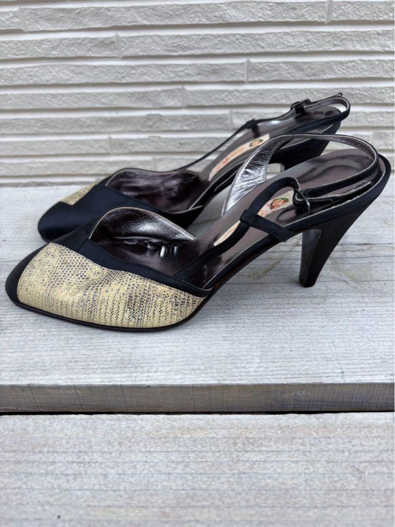 1970s Gucci Two Tone Sling Back Heels Shoes, Beige and Brown