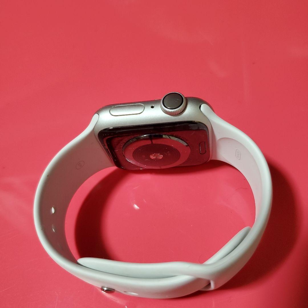 美品 Apple Watch Series4 40mm本体 ベルト・充電器セット 美品 Apple Watch Series4 40mm本体 ベルト・充電器セット