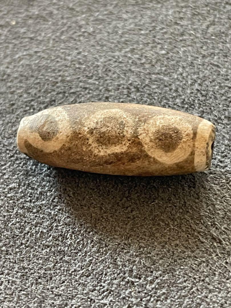 アンティーク六眼天珠　チベット　とんぼ玉　出土品