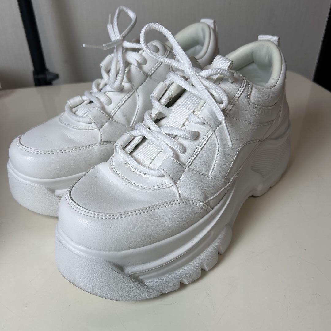 zara/チャンキープラットフォームスニーカー/ダレノガレ着用 zara/チャンキープラットフォームスニーカー/ダレノガレ着用