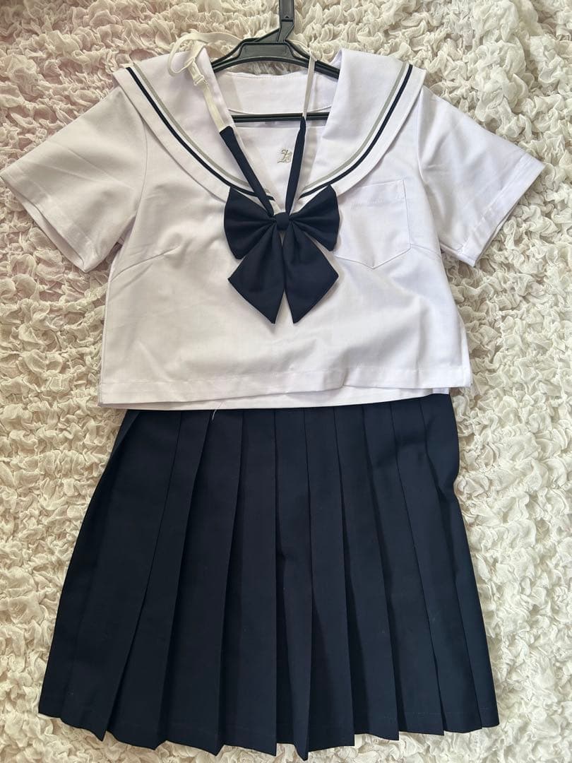 セーラー制服 コスプレ衣装目立った傷や汚れなし