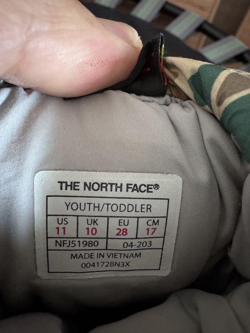 THE NORTH FACE 子供用ブーツ NFJ51980 カモフラージュ