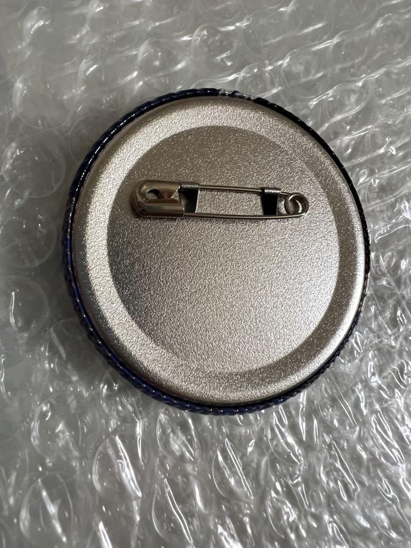 黒子のバスケ カラオケの鉄人 グリッター缶バッジ 青峰大輝